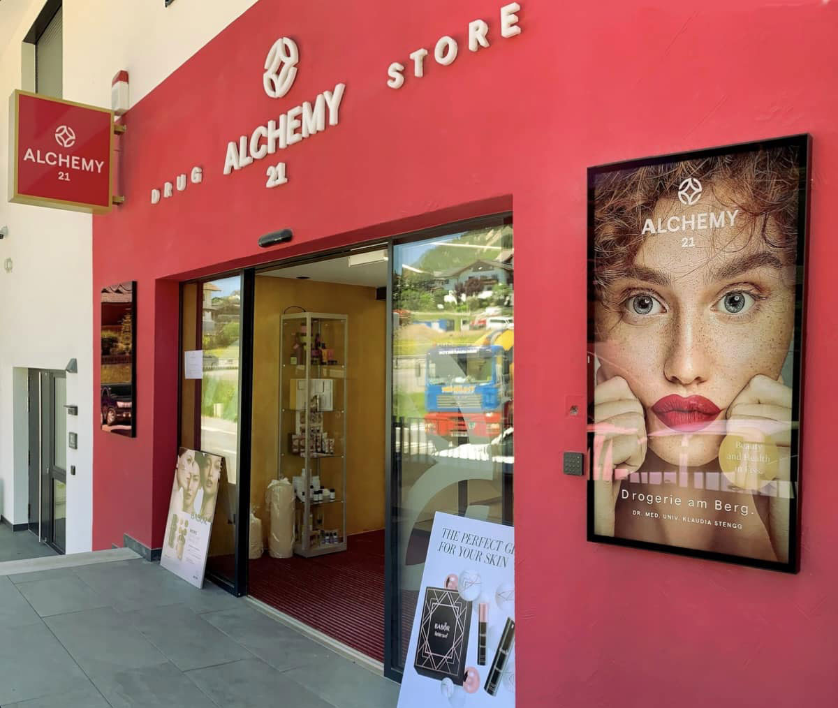  Dr. med. univ. Klaudia Stengg & Drogerie